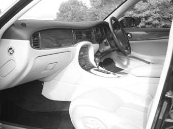 Jaguar XJ Sport